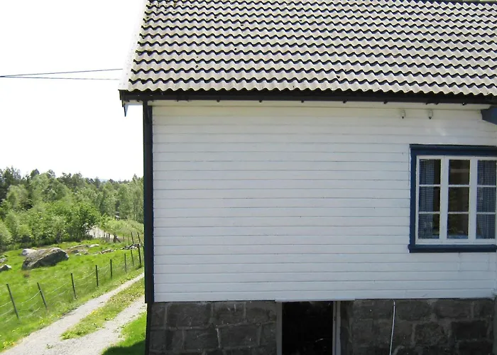 Semesterbostad 6 Person In Lyngdal-by Traum *